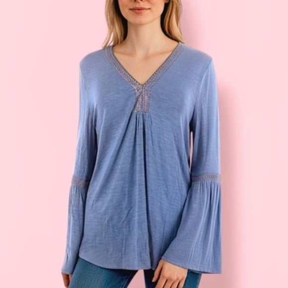 🧡Cupio Long, Bell Split- Sleeve Top With Embroidered Details - Picture 1 of 8